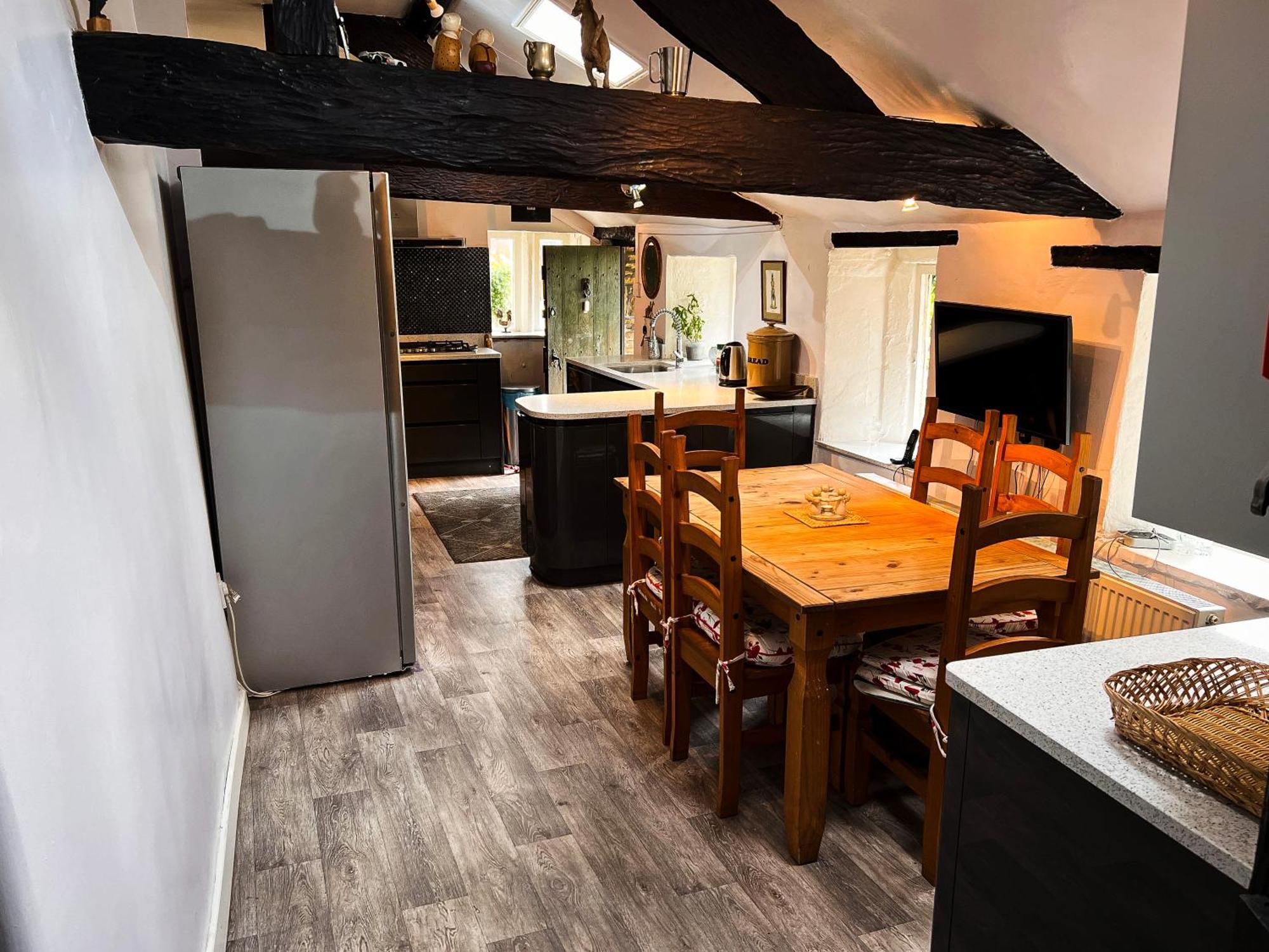 New Hall, Holiday home Elland